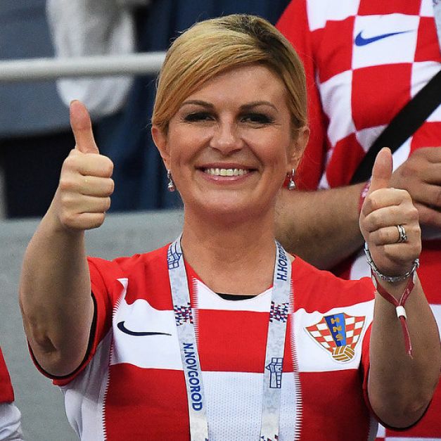 克羅埃西亞總統同為國家足球隊的死忠球迷。（AFP授權）